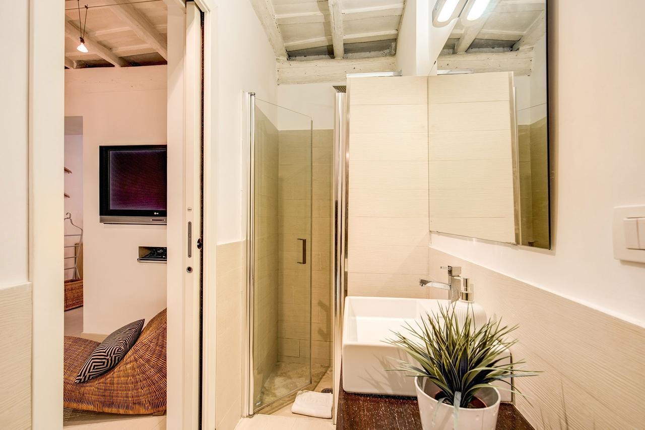 Yh Jacuzzi Suite Roma Exterior foto
